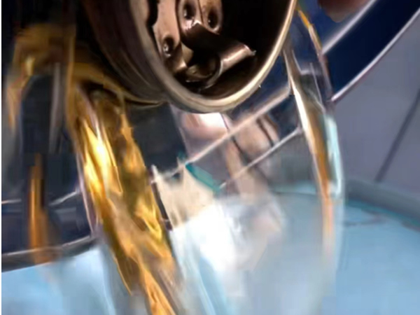 ��ĥҺ����